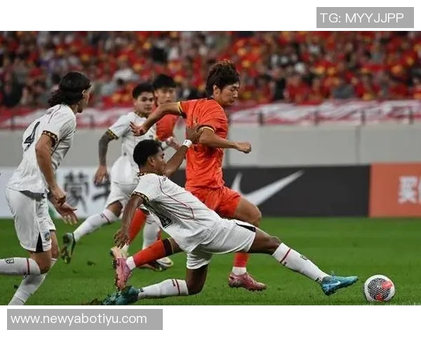 杨皓宇闪耀全场打入关键进球助山东U20队顺利晋级赛事